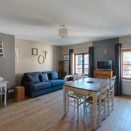 Du Clos Vorin Apartment