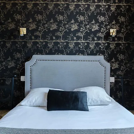 Du Clos Vorin Apartment