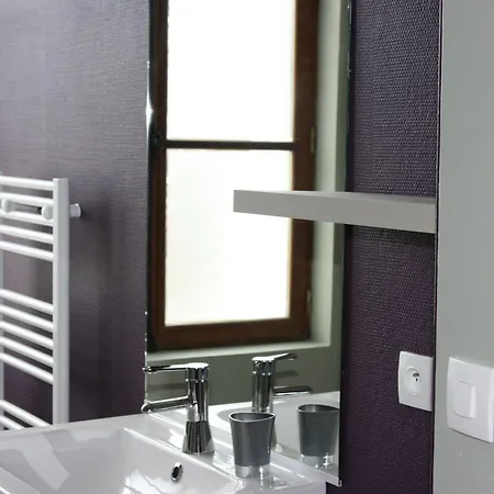 Du Clos Vorin Apartment